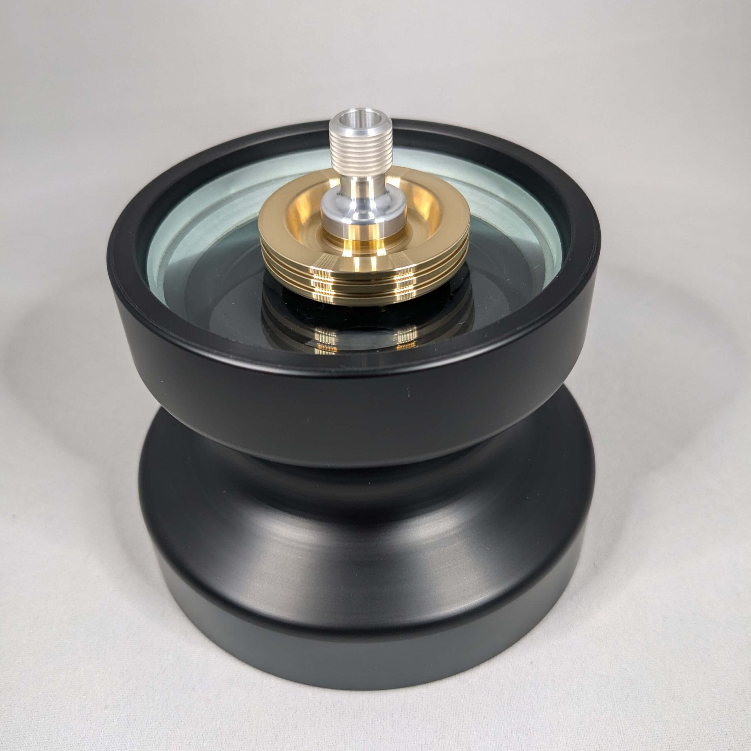 thumbnail image 2 of Cool Carry 3.54"Spinning Top Base Rounded By Silicone, Helps 2 of 9